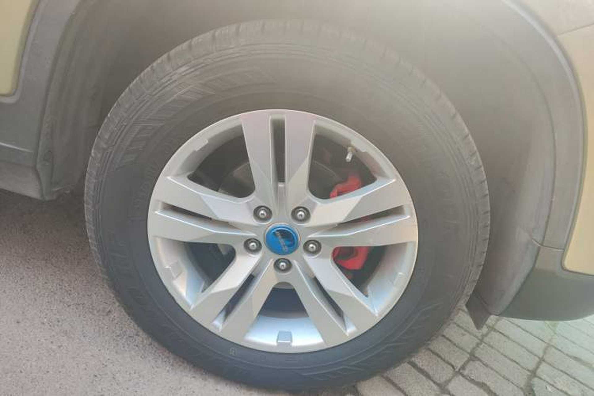 Used CHANGAN CS75 2014 1.8T Automatic Elite Model China IV Standard Right Front Wheel Hub