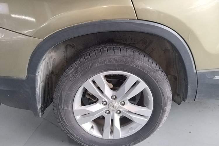 Used CHANGAN CS75 2014 1.8T Automatic Elite Model China IV Standard Right Rear Wheel Hub