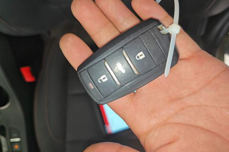 Used CHANGAN CS75 2014 1.8T Automatic Elite Model China IV Standard Vehicle Key