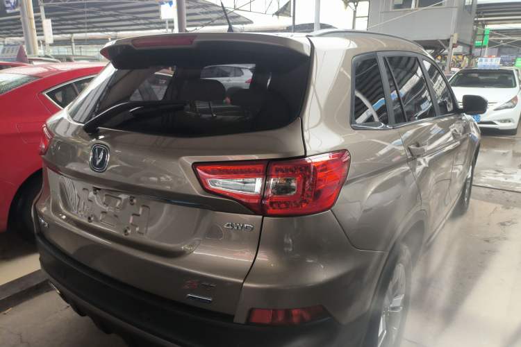 Used CHANGAN CS75 2015 1.8T Automatic All-Wheel Drive Elite Version China IV Standard Rear Right 45 Deg