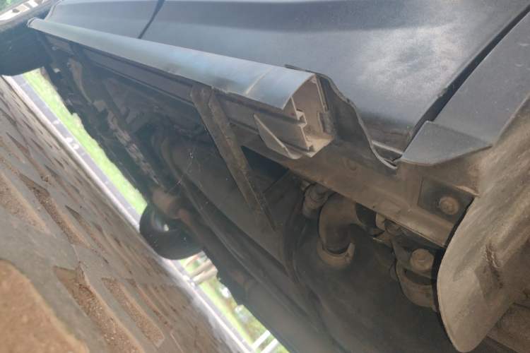 Used CHANGAN CS75 2015 1.8T Automatic All-Wheel Drive Elite Version China IV Standard Chassis Rear Left