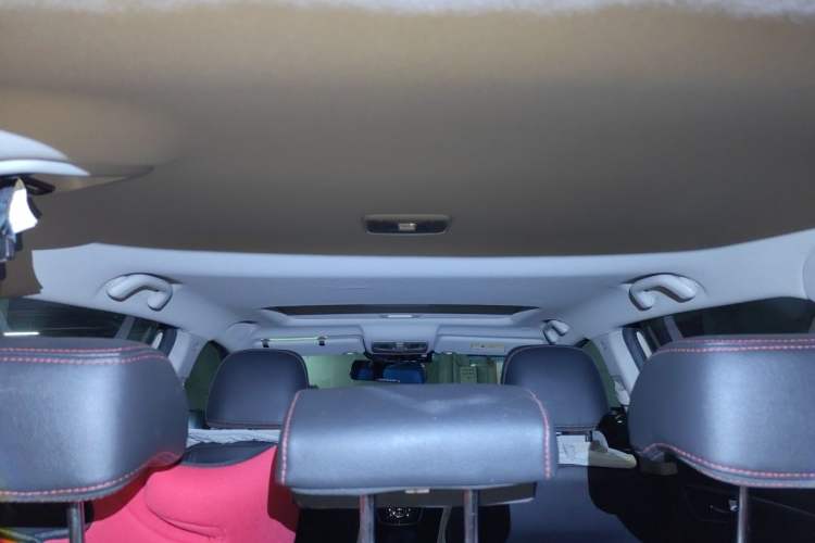 Used CHANGAN CS75 2015 1.8T Automatic 4x4 Prestige Model China V Emission Standard Headliner