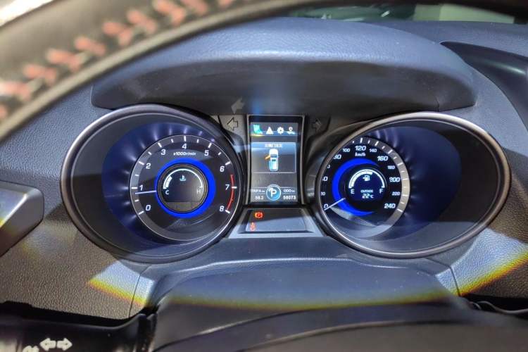Used CHANGAN CS75 2015 1.8T Automatic 4x4 Prestige Model China V Emission Standard Instrument Cluster