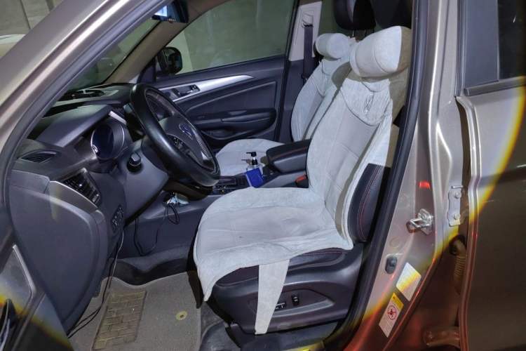 Used CHANGAN CS75 2015 1.8T Automatic 4x4 Prestige Model China V Emission Standard Left Front Seat