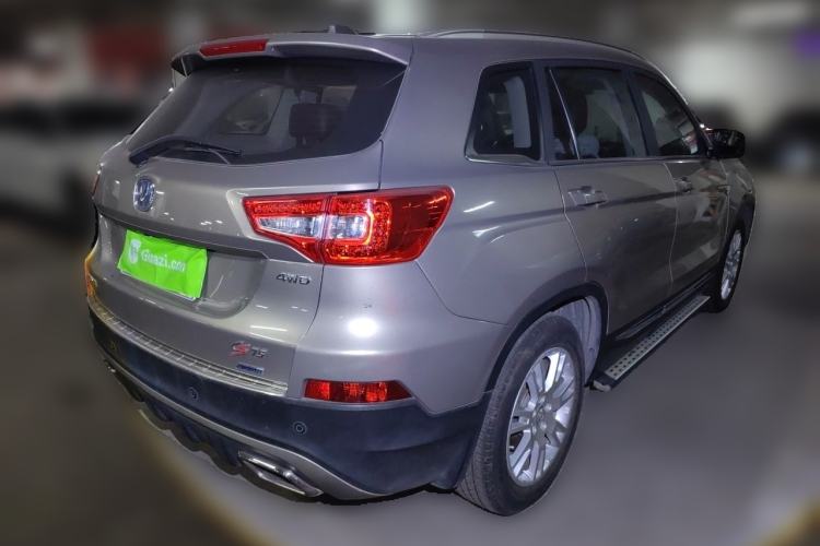 Used CHANGAN CS75 2015 1.8T Automatic 4x4 Prestige Model China V Emission Standard Rear Right 45 Deg