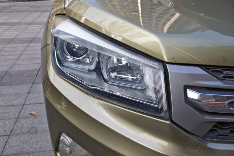 Used CHANGAN CS75 2015 1.8T Automatic 4x4 Prestige Model China V Emission Standard Exterior 6