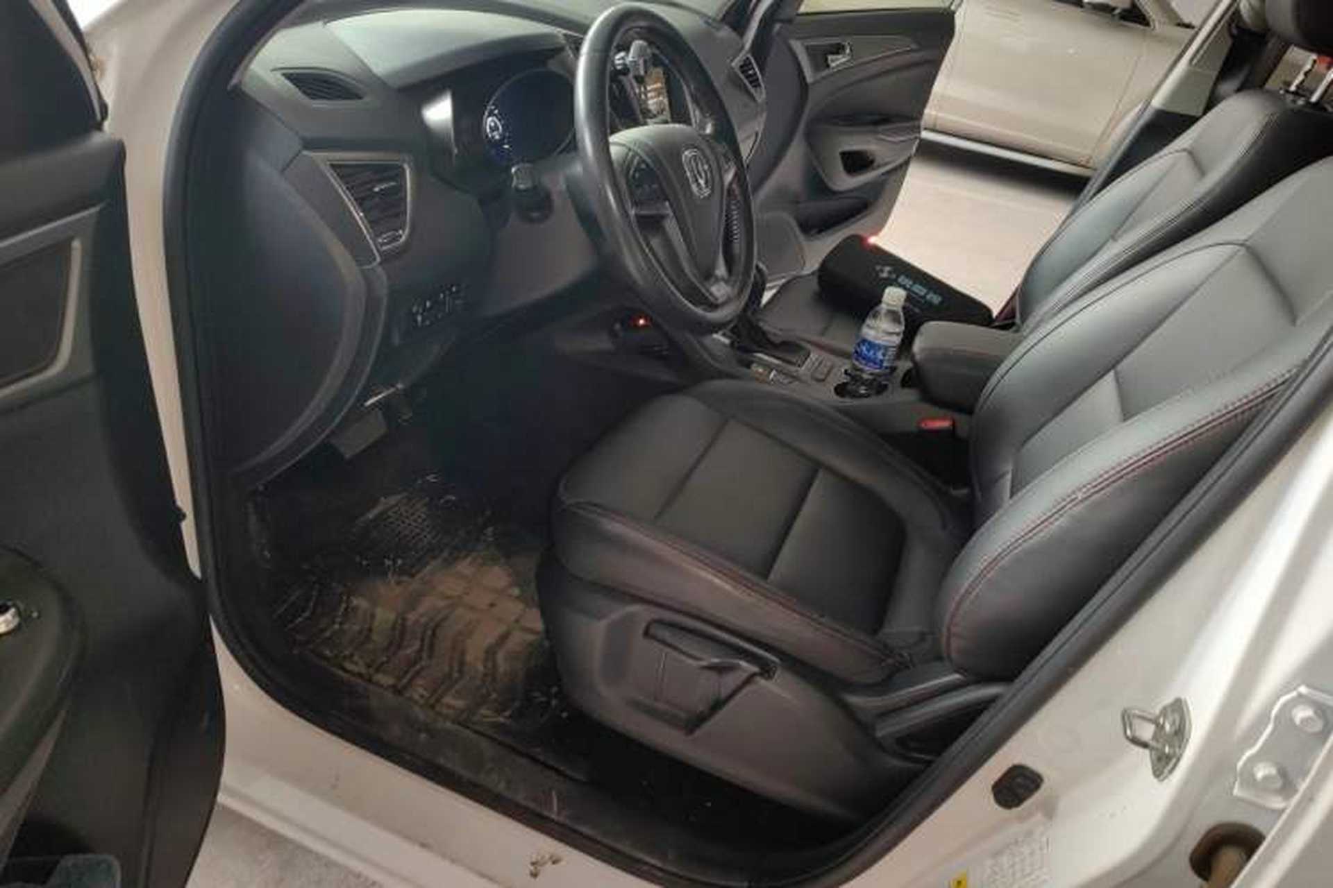 Used CHANGAN CS75 2015 1.8T Automatic All-Wheel Drive Elite Version China IV Standard Driver Seat