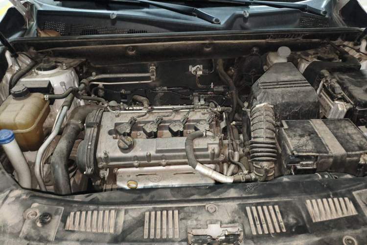 Used CHANGAN CS75 2015 1.8T Automatic 4x4 Prestige Model China V Emission Standard Engine Bay