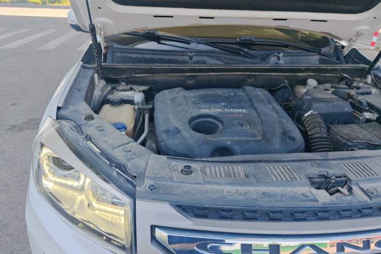 Used CHANGAN CS75 2015 1.8T Automatic 4x4 Prestige Model China V Emission Standard Engine Bay Right