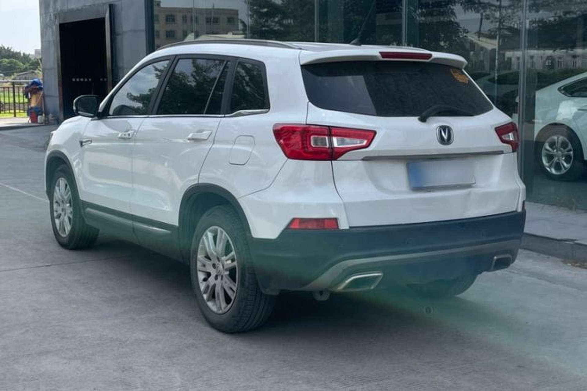 Used CHANGAN CS75 2015 1.8T Automatic 4x4 Prestige Model China V Emission Standard Exterior 1