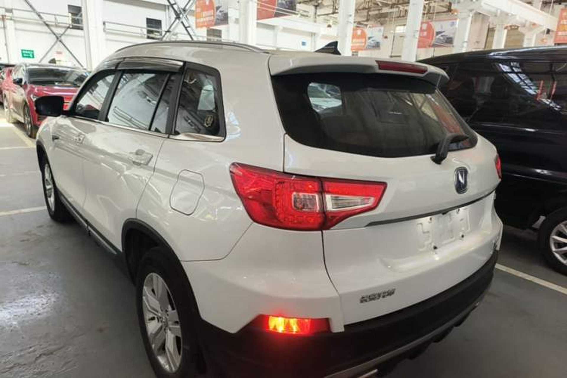 Used CHANGAN CS75 2015 1.8T Automatic 4x4 Elite Model China V Standard Exterior 2