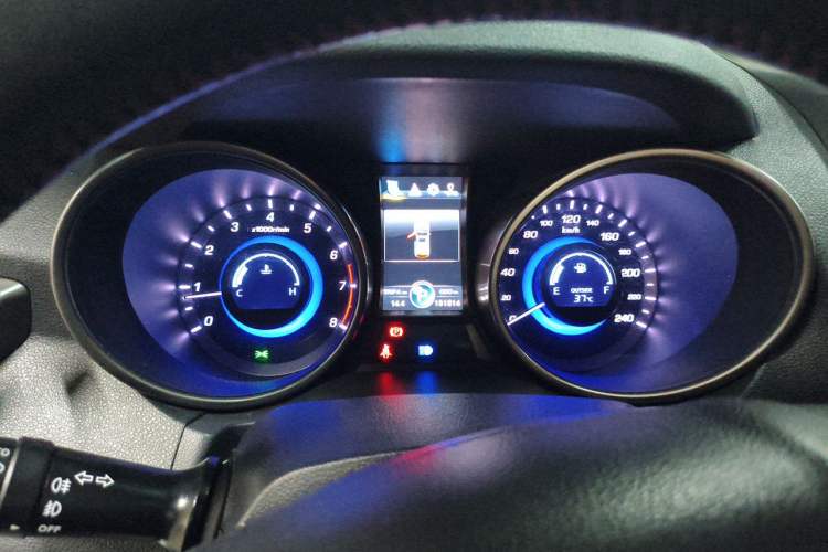 Used CHANGAN CS75 2015 1.8T Automatic 4x4 Prestige Model China V Emission Standard Instrument Cluster