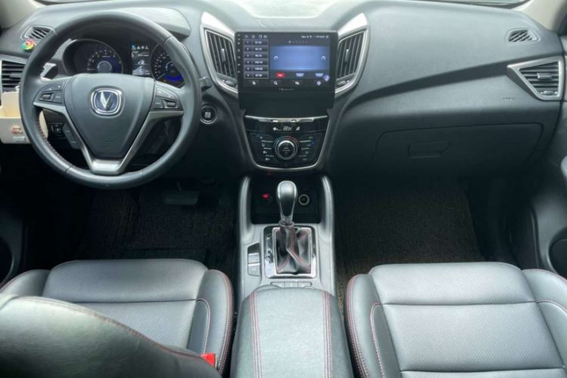 Used CHANGAN CS75 2015 1.8T Automatic 4x4 Prestige Model China V Emission Standard Interior 1