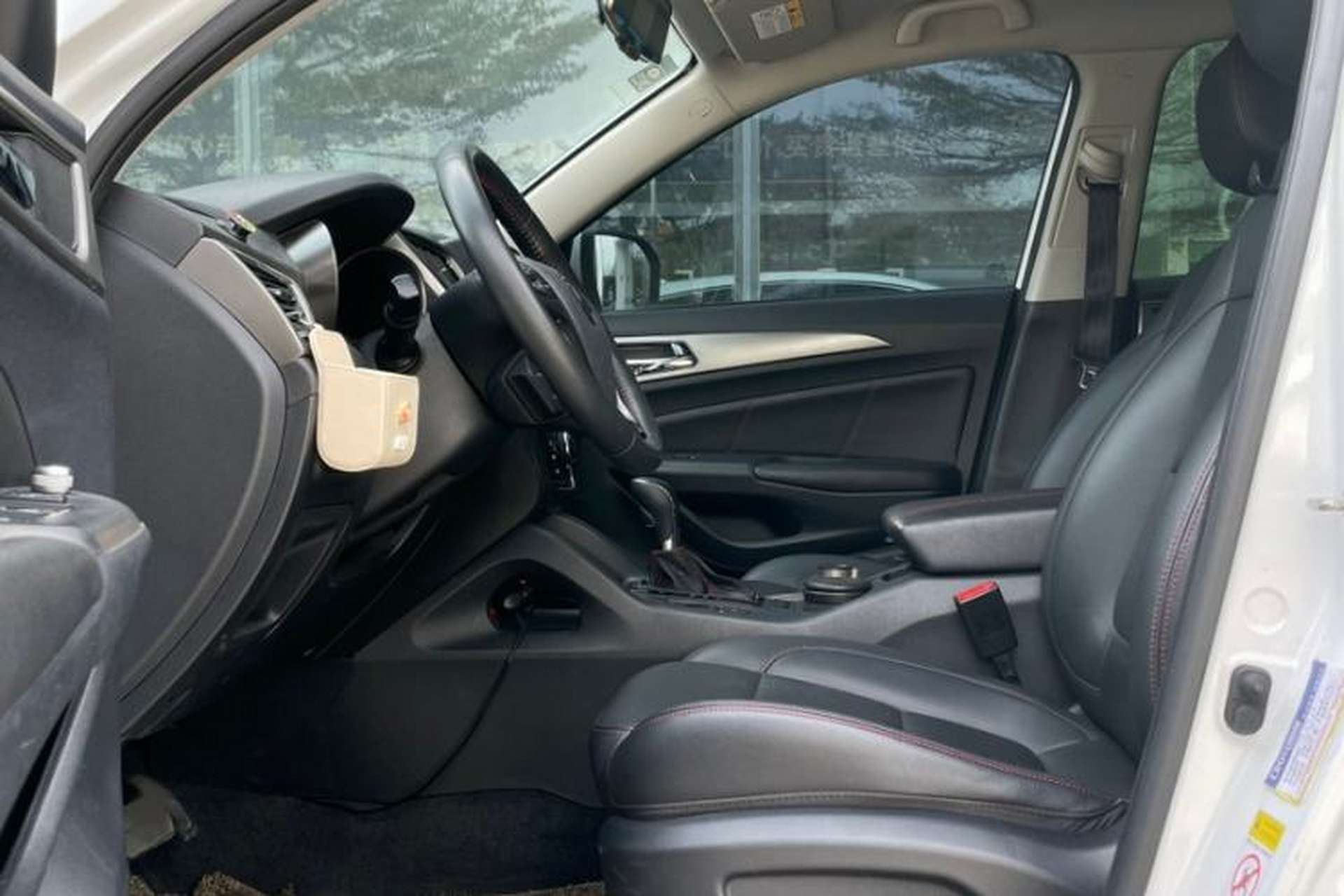 Used CHANGAN CS75 2015 1.8T Automatic 4x4 Prestige Model China V Emission Standard Interior 3