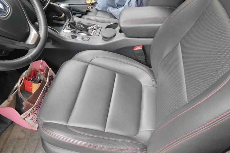 Used CHANGAN CS75 2015 1.8T Automatic 4x4 Prestige Model China V Emission Standard Left Front Seat