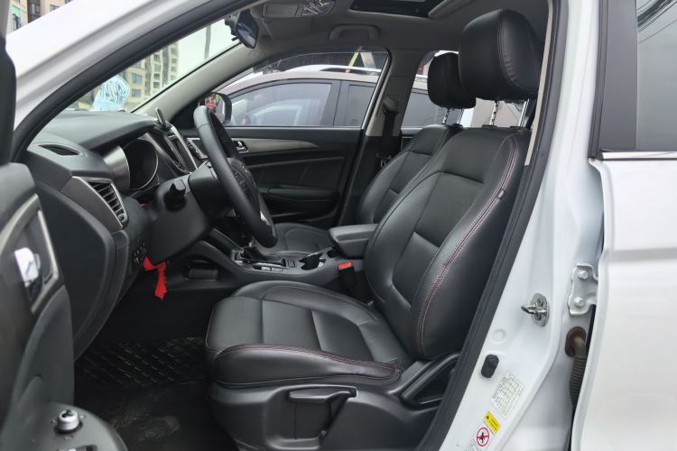 Used CHANGAN CS75 2015 1.8T Automatic All-Wheel Drive Elite Version China IV Standard Left Front Seat