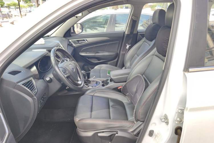 Used CHANGAN CS75 2015 1.8T Automatic All-Wheel Drive Elite Version China IV Standard Left Front Seat