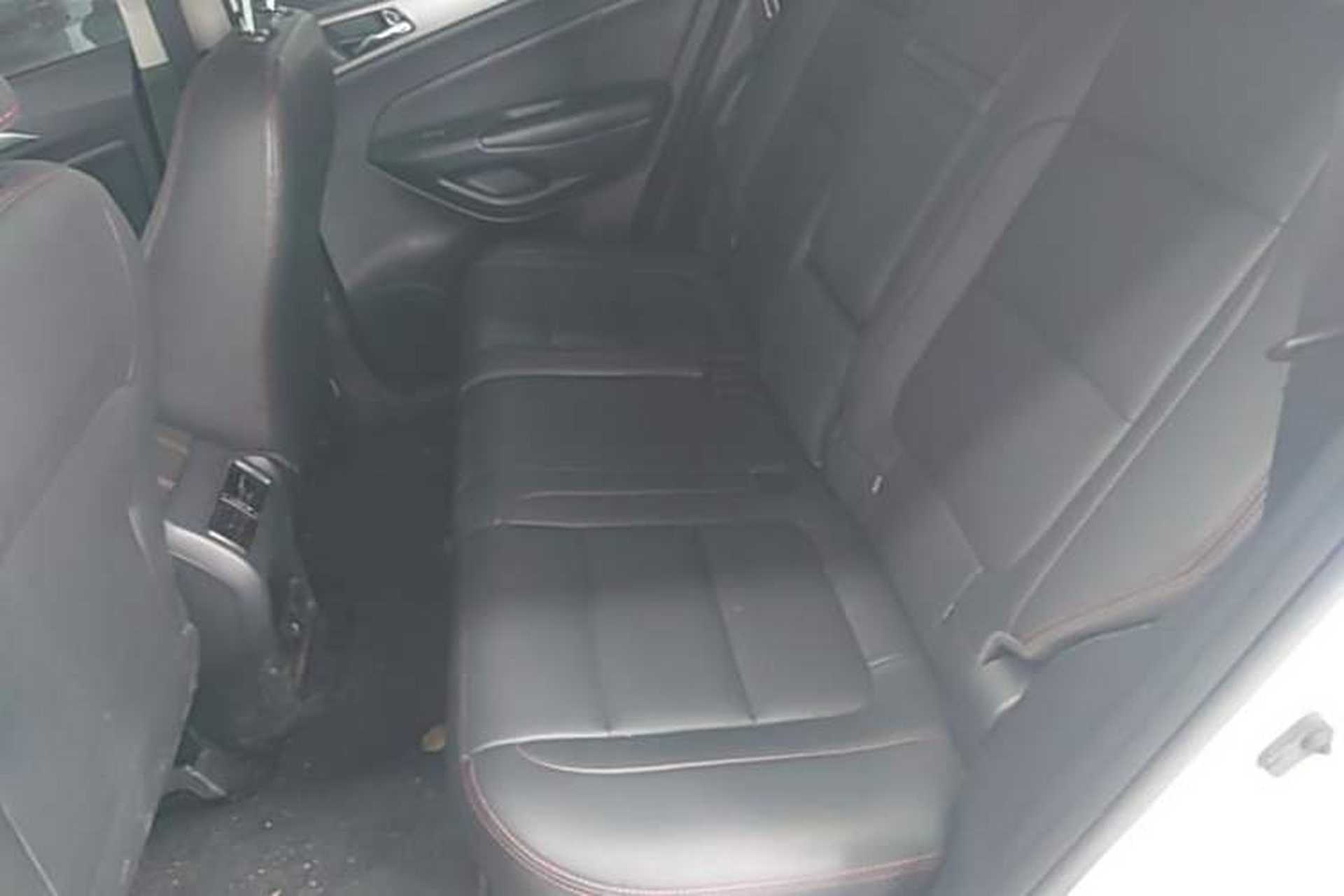 Used CHANGAN CS75 2015 1.8T Automatic All-Wheel Drive Elite Version China IV Standard Left Rear Seat