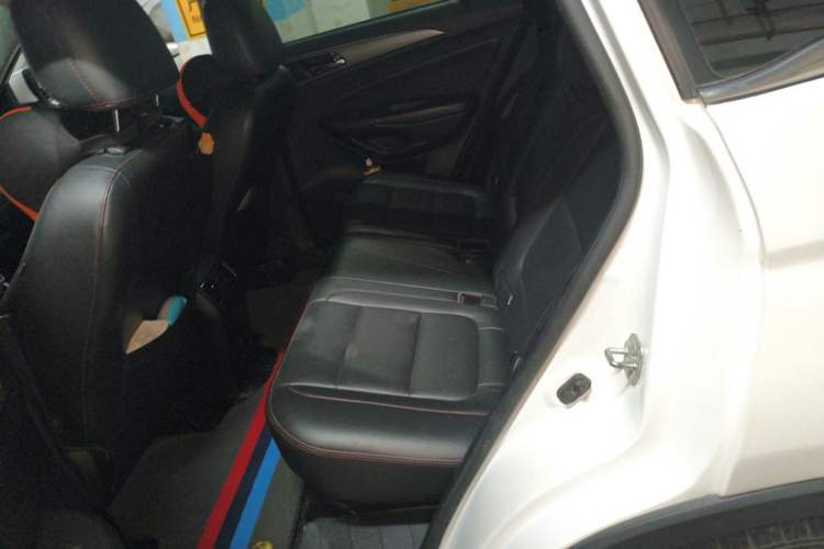 Used CHANGAN CS75 2015 1.8T Automatic 4x4 Prestige Model China V Emission Standard Left Rear Seat