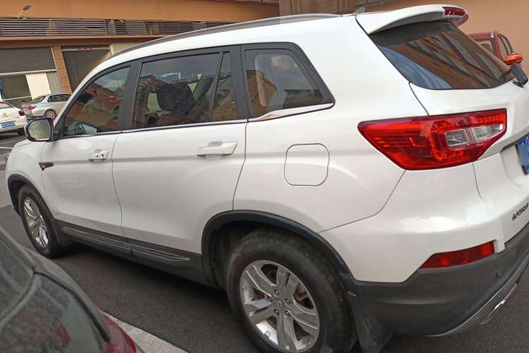 Used CHANGAN CS75 2015 1.8T Automatic All-Wheel Drive Elite Version China IV Standard Left Side