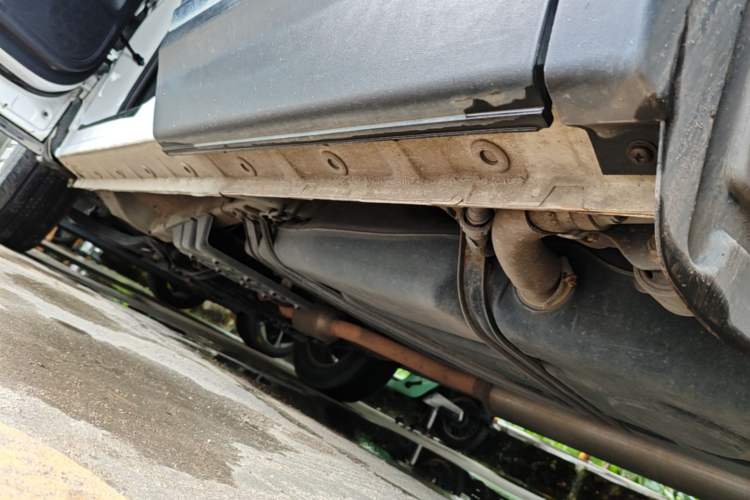 Used CHANGAN CS75 2015 1.8T Automatic All-Wheel Drive Elite Version China IV Standard Left Side Sill