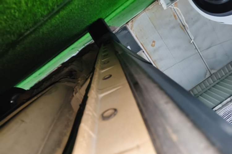 Used CHANGAN CS75 2015 1.8T Automatic 4x4 Elite Model China V Standard Left Side Sill
