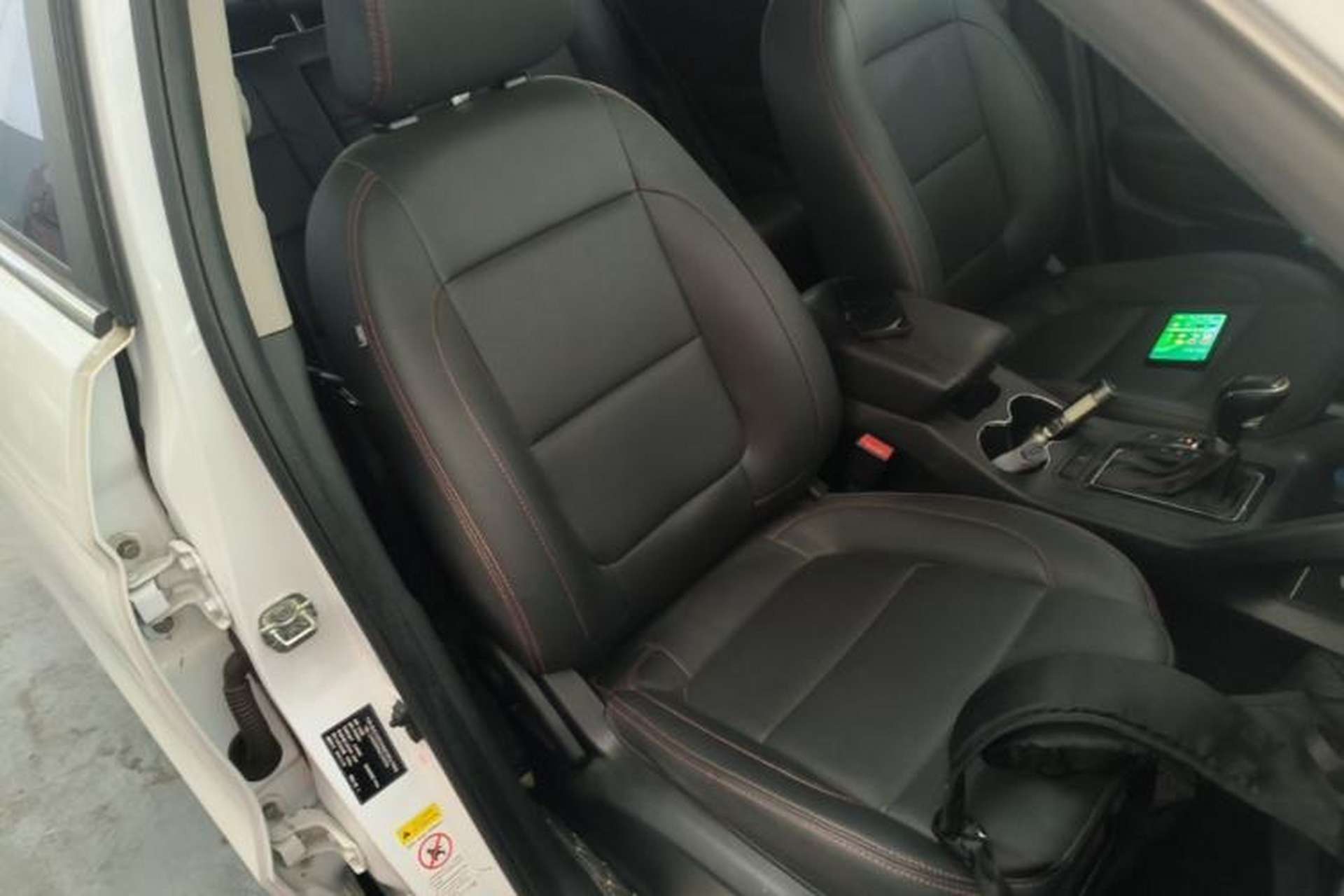 Used CHANGAN CS75 2015 1.8T Automatic 4x4 Elite Model China V Standard Right Front Seat