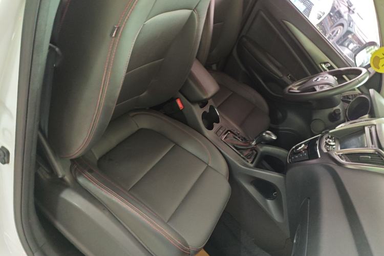 Used CHANGAN CS75 2015 1.8T Automatic All-Wheel Drive Elite Version China IV Standard Right Front Seat