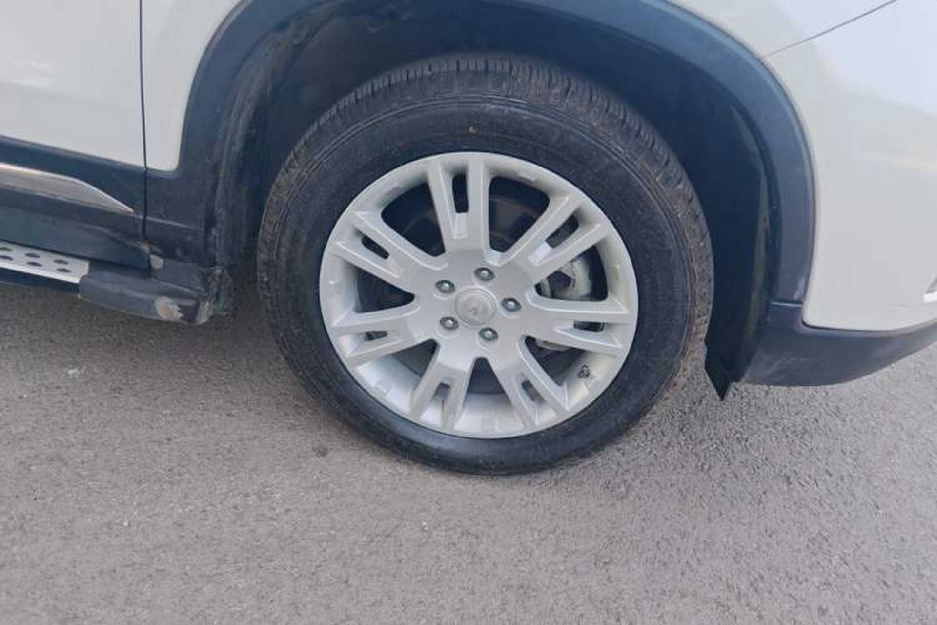 Used CHANGAN CS75 2015 1.8T Automatic 4x4 Prestige Model China V Emission Standard Right Front Wheel Hub