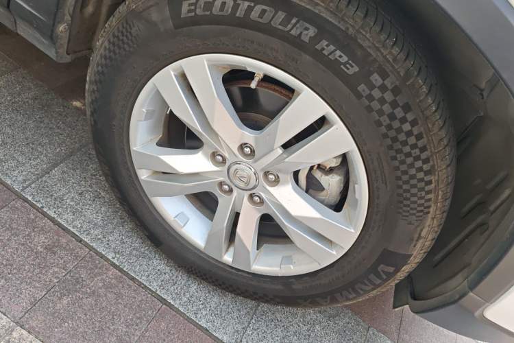 Used CHANGAN CS75 2015 1.8T Automatic 4x4 Elite Model China V Standard Right Front Wheel Hub