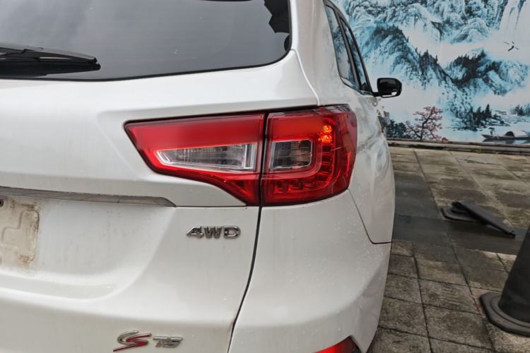 Used CHANGAN CS75 2015 1.8T Automatic All-Wheel Drive Elite Version China IV Standard Right Rear Taillight