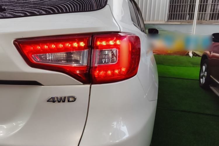 Used CHANGAN CS75 2015 1.8T Automatic 4x4 Elite Model China V Standard Right Rear Taillight