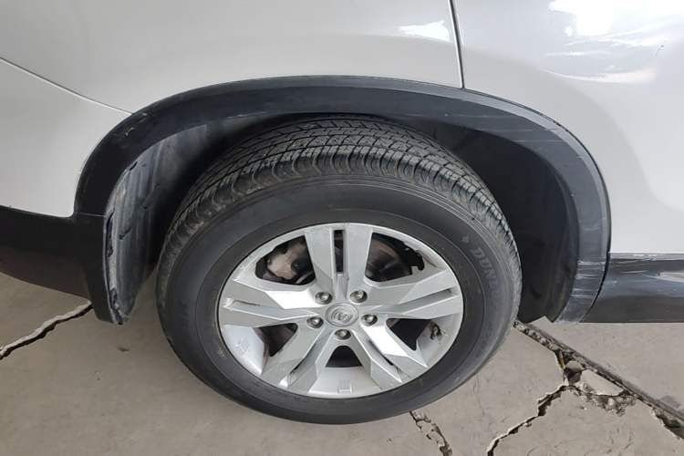 Used CHANGAN CS75 2015 1.8T Automatic All-Wheel Drive Elite Version China IV Standard Right Rear Wheel Hub