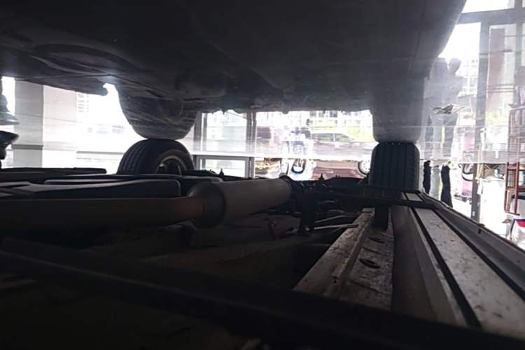 Used CHANGAN CS75 2015 1.8T Automatic All-Wheel Drive Elite Version China IV Standard Right Side Sill