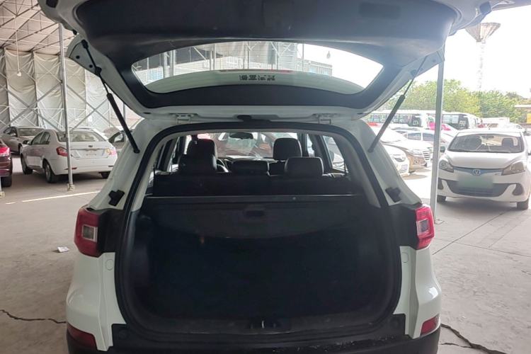 Used CHANGAN CS75 2015 1.8T Automatic All-Wheel Drive Elite Version China IV Standard Trunk