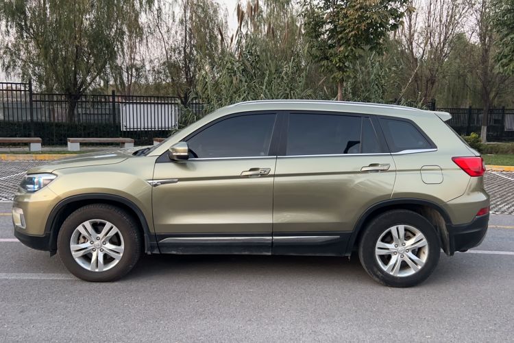 Used CHANGAN CS75 2015 1.8T Automatic All-Wheel Drive Elite Version China IV Standard Left Side
