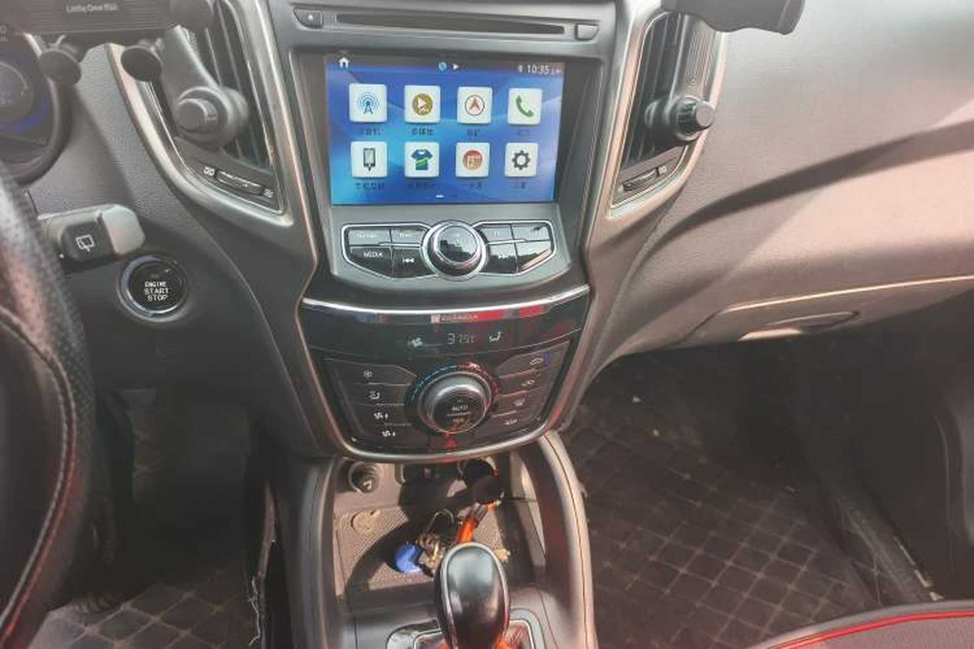 Used CHANGAN CS75 2016 1.8T Automatic Elite Model China V Standard Audio And AC Panel