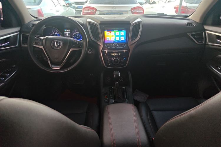 Used CHANGAN CS75 2016 1.8T Automatic Elite Model China V Standard Center Console