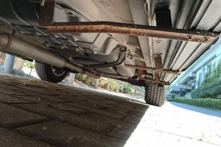 Used CHANGAN CS75 2016 1.5T Manual FENGSHANG Model Chassis Front Left