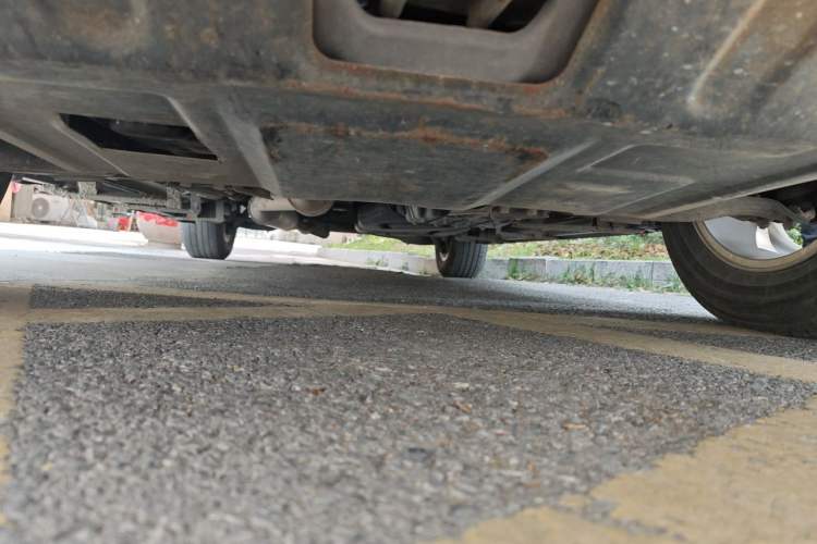 Used CHANGAN CS75 2016 1.5T Manual FENGSHANG Model Chassis Front