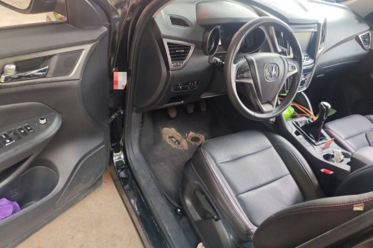 Used CHANGAN CS75 2016 2.0L Manual Luxury Version China V Standard Driver Seat