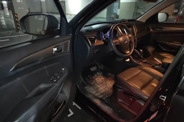Used CHANGAN CS75 2016 1.8T Automatic Elite Model China V Standard Driver Seat