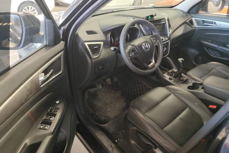 Used CHANGAN CS75 2016 2.0L Manual Luxury Version China V Standard Driver Seat