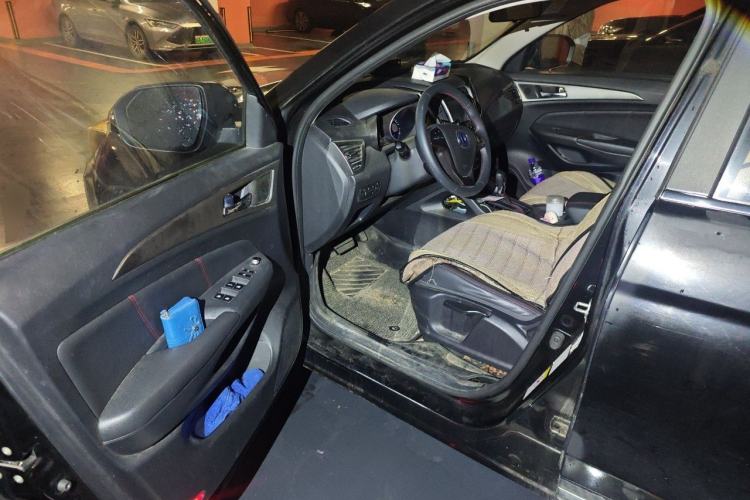 Used CHANGAN CS75 2016 1.8T Automatic Elite Model China V Standard Driver Seat