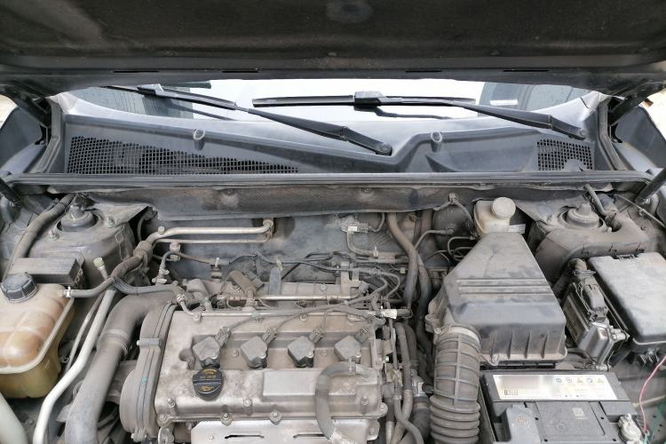 Used CHANGAN CS75 2016 1.8T Automatic Elite Model China V Standard Engine Bay