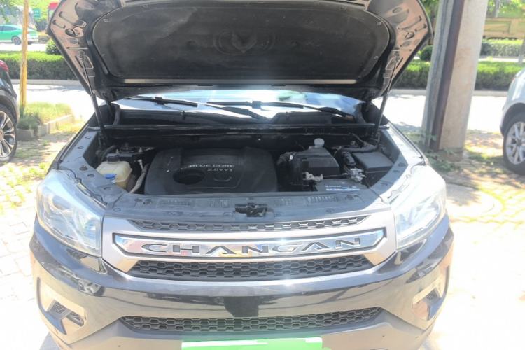 Used CHANGAN CS75 2016 2.0L Manual Leading Version China IV Standard Engine Bay