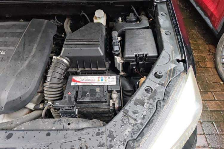 Used CHANGAN CS75 2016 1.8T Automatic Elite Model China V Standard Engine Bay Left