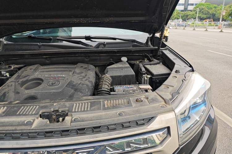 Used CHANGAN CS75 2016 1.8T Automatic Elite Model China V Standard Engine Bay Left