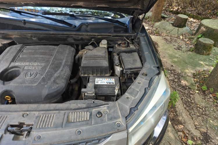 Used CHANGAN CS75 2016 2.0L Manual Luxury Version China V Standard Engine Bay Left