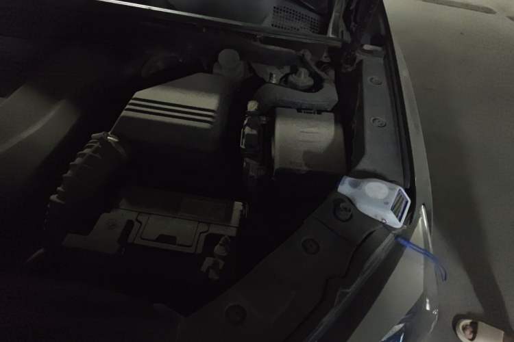 Used CHANGAN CS75 2016 1.8T Automatic Elite Model China IV Standard Engine Bay Left
